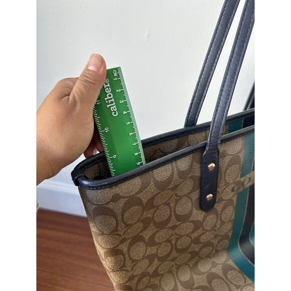 Y2K Coach Signature Monogram Stripes Shoulder Bag Tote Khaki Blue Leather Trim - Picture 13 of 13